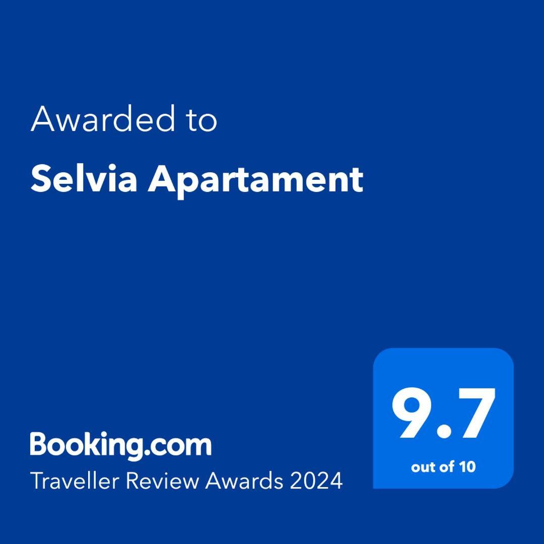 Apartment Selvia *